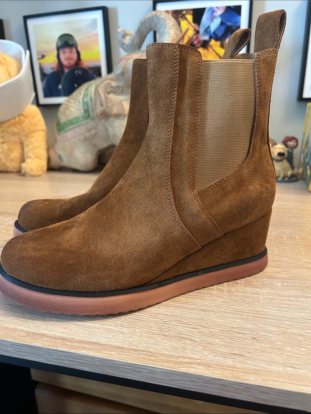 NWOB Chocolat Blu Caramel Brown Marcy Suede Chelsea Wedge Ankle Boots - Size 8